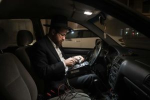 מנעולן רכב